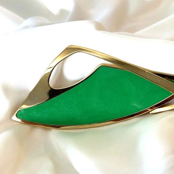 Vintage Modernist Brooch Green Enamel Gold Tone Berebi - Picture 3 of 4